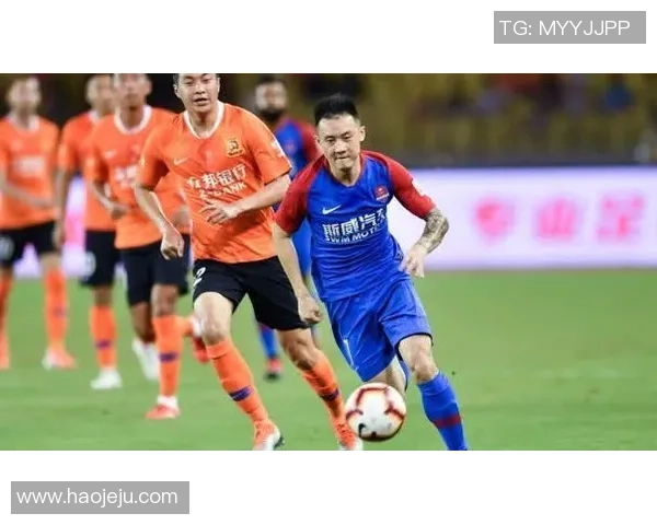 武汉羽毛球队在城市联赛中以60分稳居积分榜首位展现强劲实力