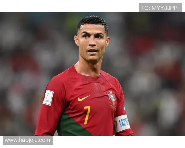 足球明星珍贵瞬间回顾全景图集揭秘他们不为人知的一面 足球明星珍贵瞬间回顾全景图集揭秘他们不为人知的一面