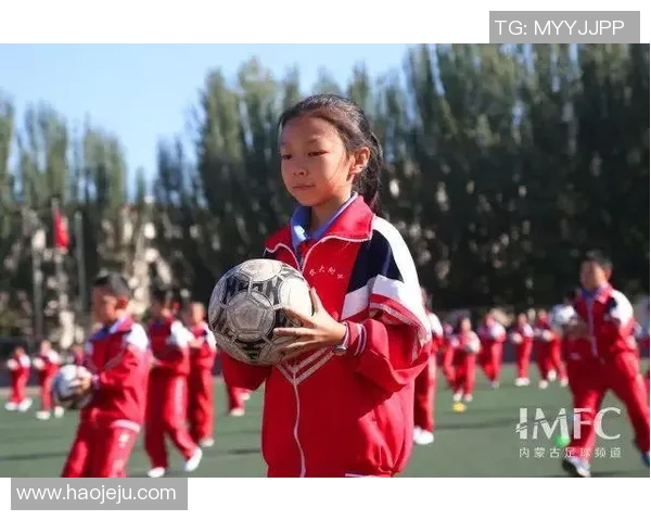 足球明星携手公益捐赠球衣视频传递爱心与希望 足球明星携手公益捐赠球衣视频传递爱心与希望