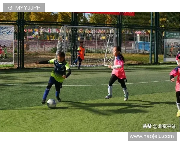 足球明星童年回忆小孩子们在绿茵场上追逐梦想的快乐时光 足球明星童年回忆小孩子们在绿茵场上追逐梦想的快乐时光